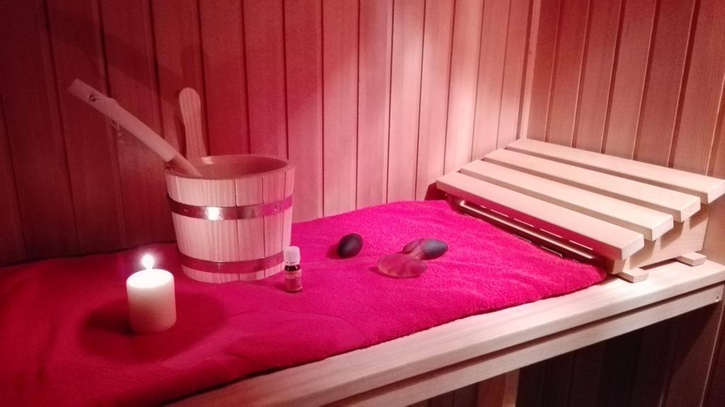 Ferienwohnung Harzluchs Mit Balkon, Netflix Und Sauna Im Haus Hohegeiß الغرفة الصورة